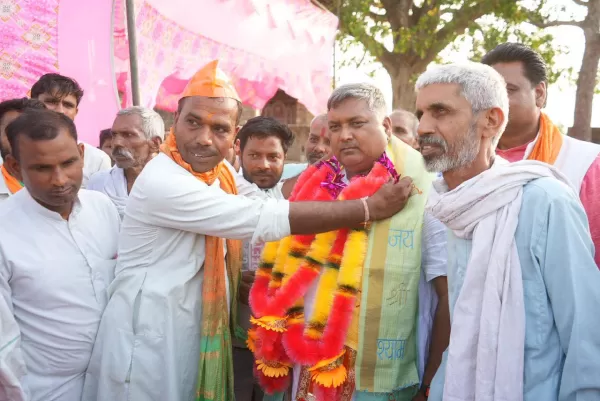 गुन्नौर विधानसभा के उधरनपुर और सिंघोला ग्राम में समस्त ग्रामवासियों का सहयोग और आशीष मिला। 