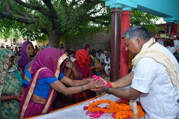 लोकसभा क्षेत्र बदायूँ की  बदायूँ विधानसभा क्षेत्र के  मूसाझाग व कण्डेला गाँव में आयोजित जनसभा 